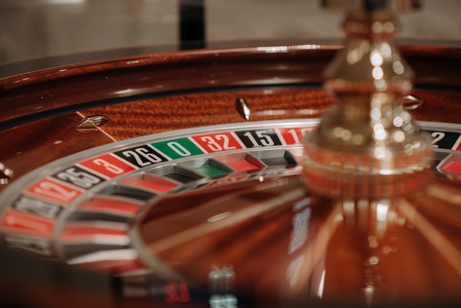 The Thrills and Strategies of Online Roulette