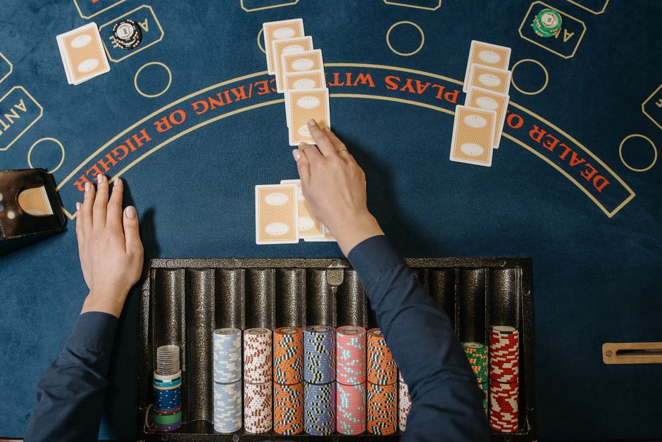 The Allure of Casino Slots: A Deep Dive into the World of Spinning Reels