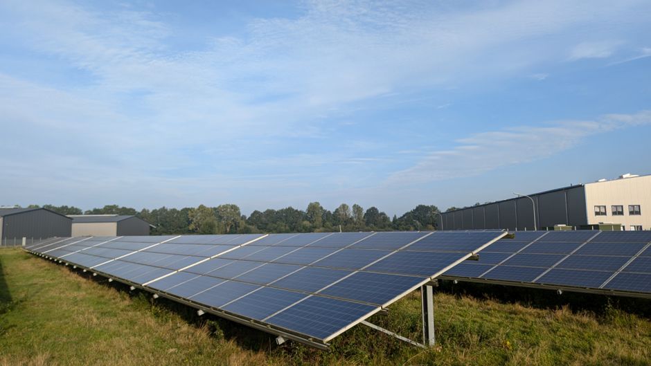 El Futuro Brillante de la Energía Solar en las Empresas