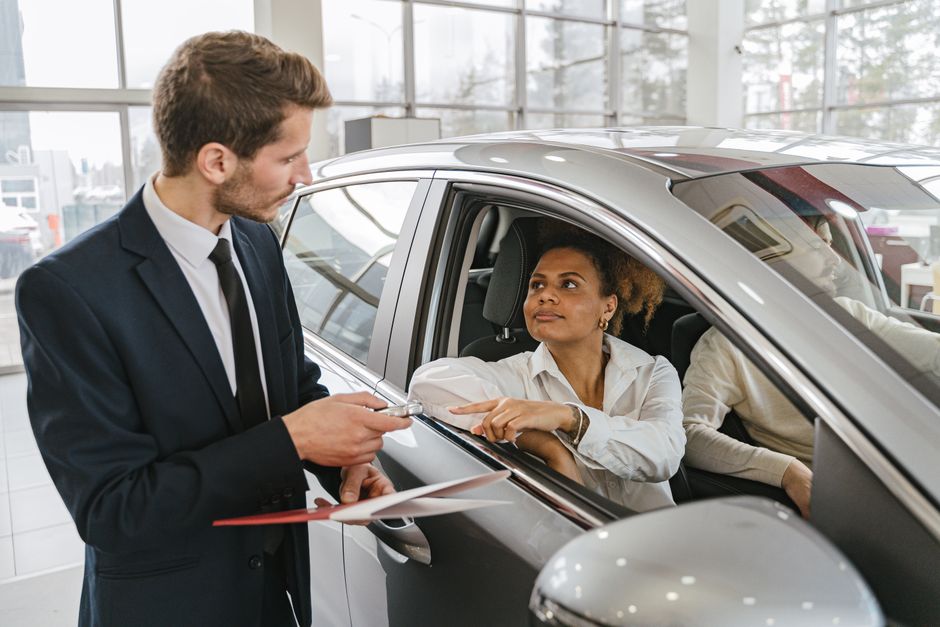 Consejos para encontrar alquiler de coches baratos