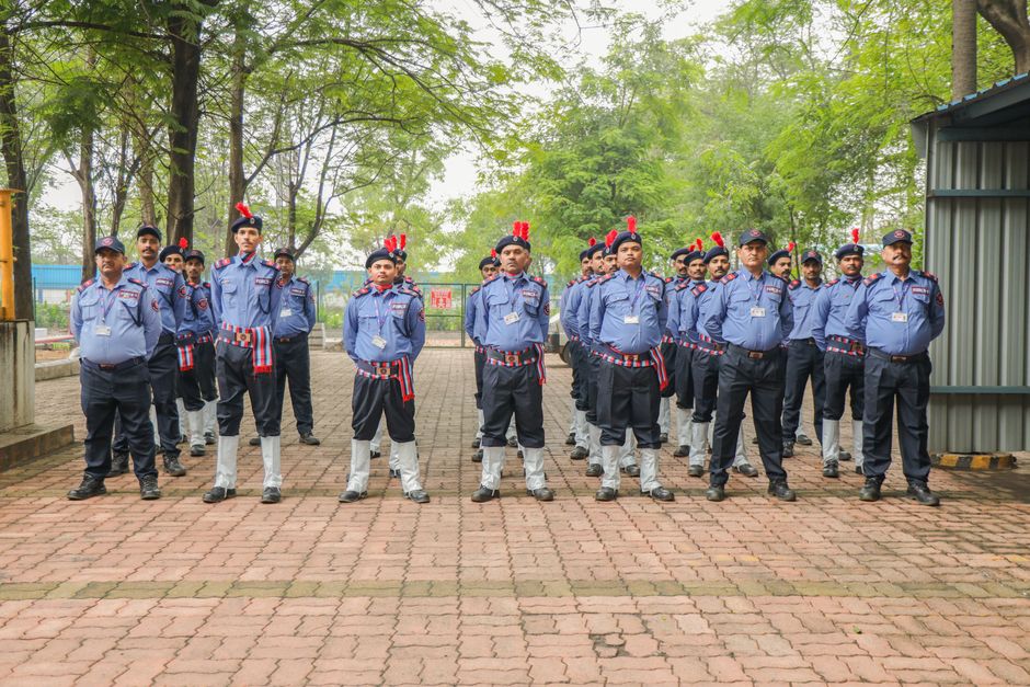 La importancia del servicio de vigilantes jurados en la seguridad moderna