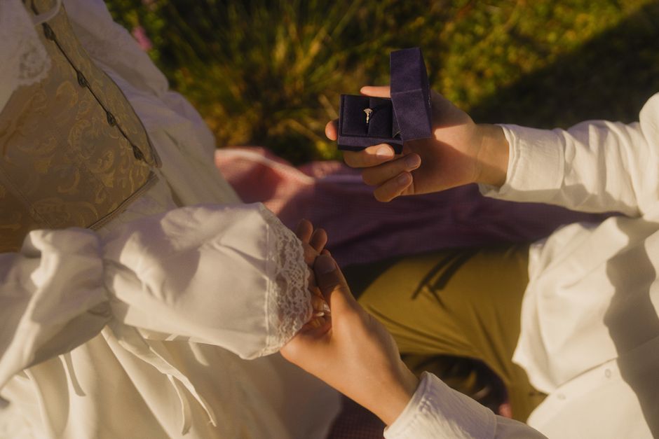 The Ultimate Guide to Custom Engagement Rings